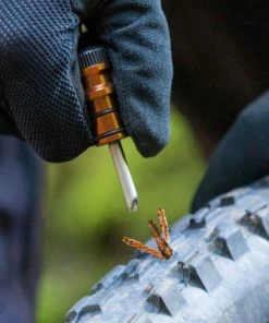 Kit Réparation Tubeless Blackburn Pro Plugger -Vélo de montagne Soldes kit reparation tubeless blackburn pro plugger 2