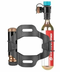 Kit Réparation Tubeless Blackburn Pro Plugger + Cartouche C02